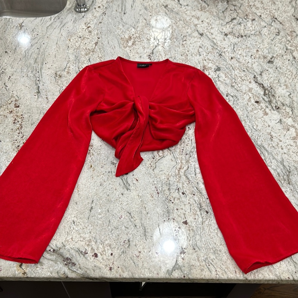 Barely Used, Out From Under for Urban Outfitters Shirt/Wrap, Size M